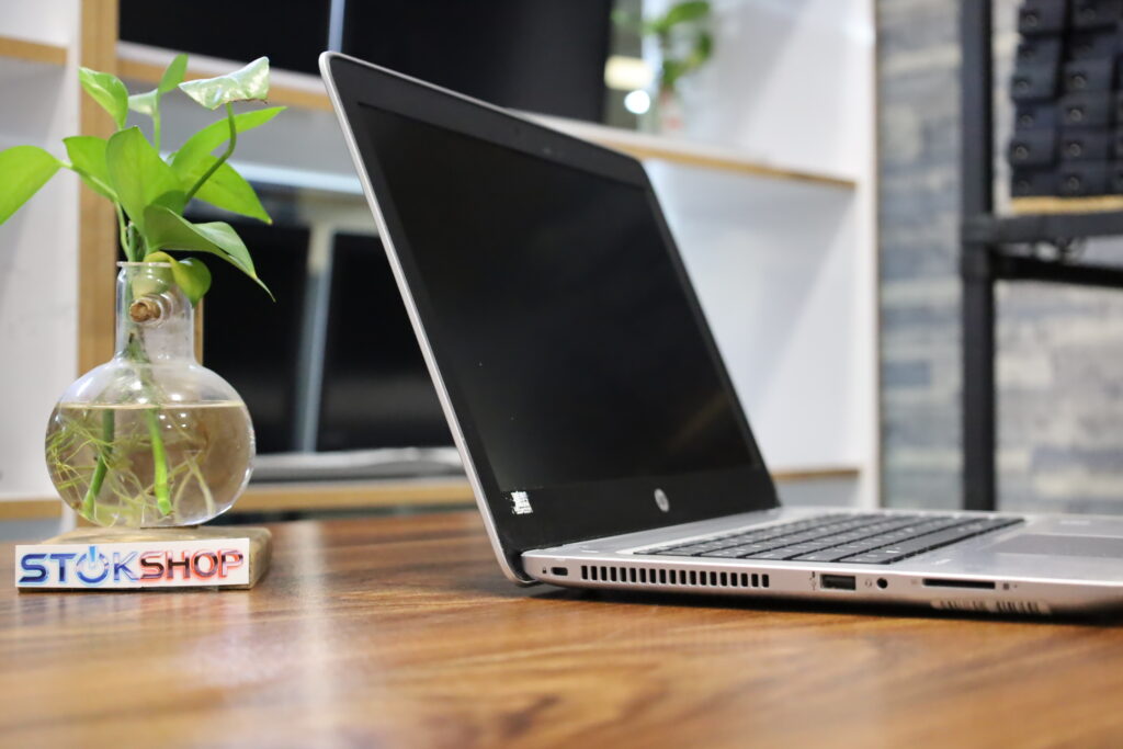 لپ تاپ استوک HP ProBook 440 G4 i5 نسل7